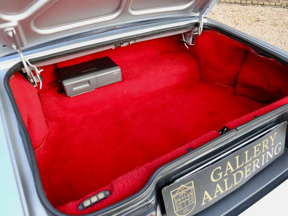 Immagine 20/50 di Alfa Romeo 2.0 Spider QV (1988)