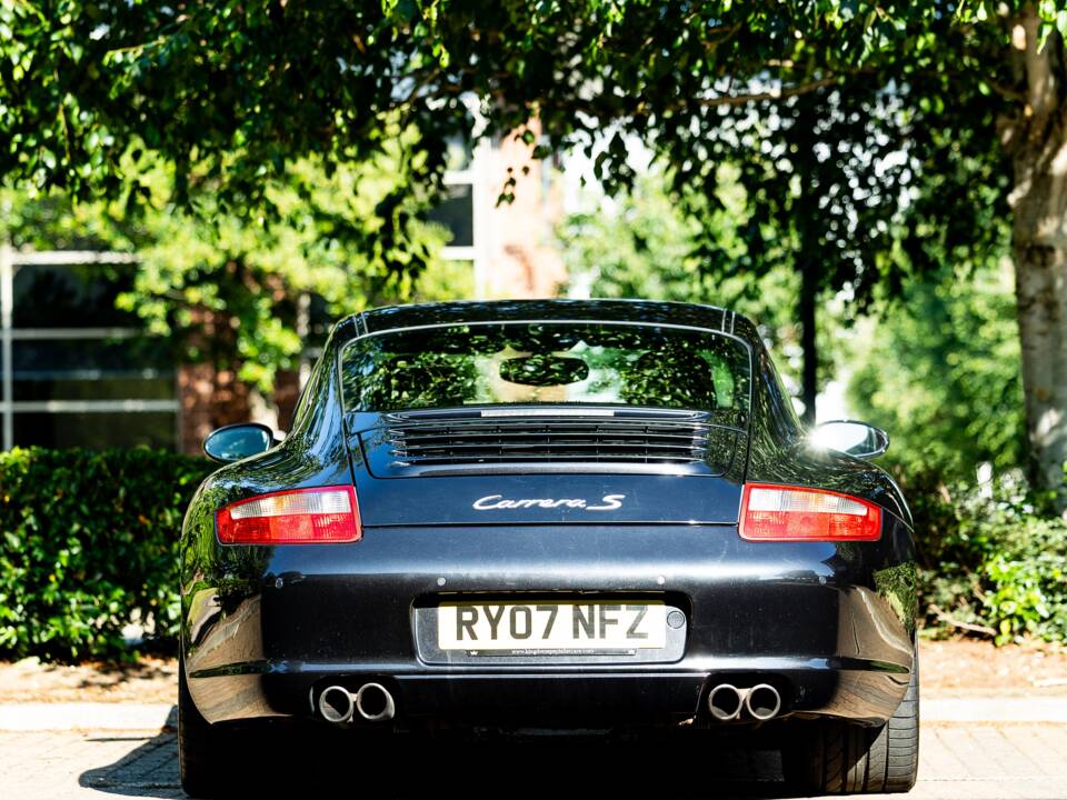Bild 36/41 von Porsche 911 Carrera S (2007)