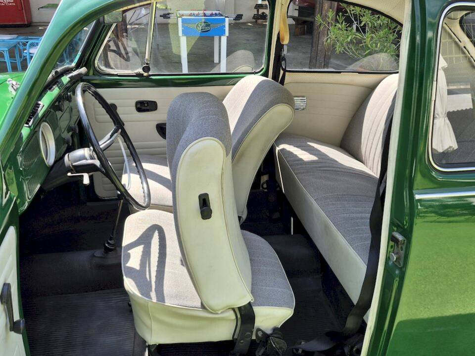 Image 35/54 de Volkswagen Käfer 1200 (1971)