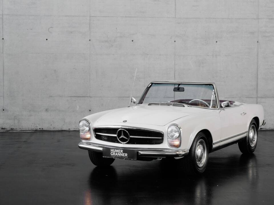 Afbeelding 14/40 van Mercedes-Benz 230 SL (1964)