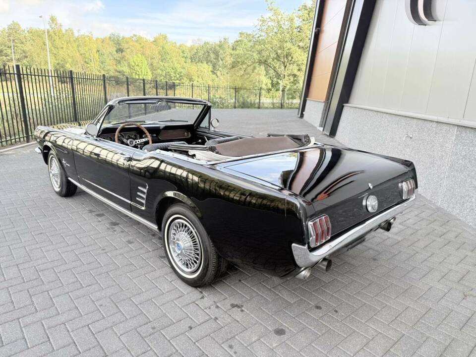 Afbeelding 2/48 van Ford Mustang 289 (1966)