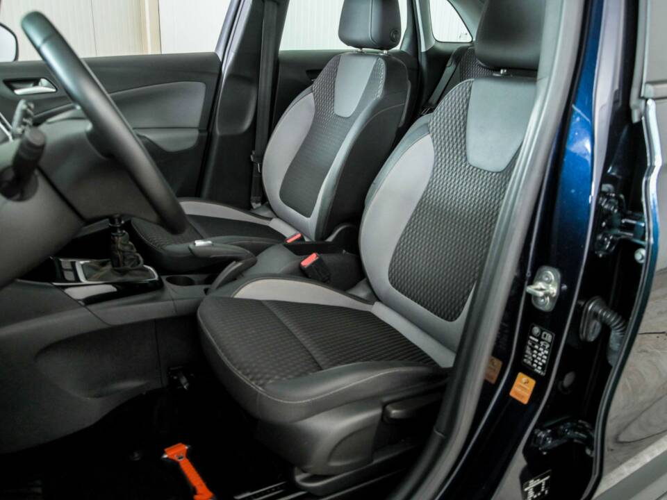 Immagine 34/50 di Opel Crossland X 1.2 Turbo (2019)