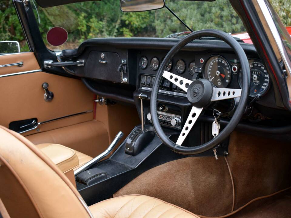 Bild 12/50 von Jaguar E-Type V12 (1974)