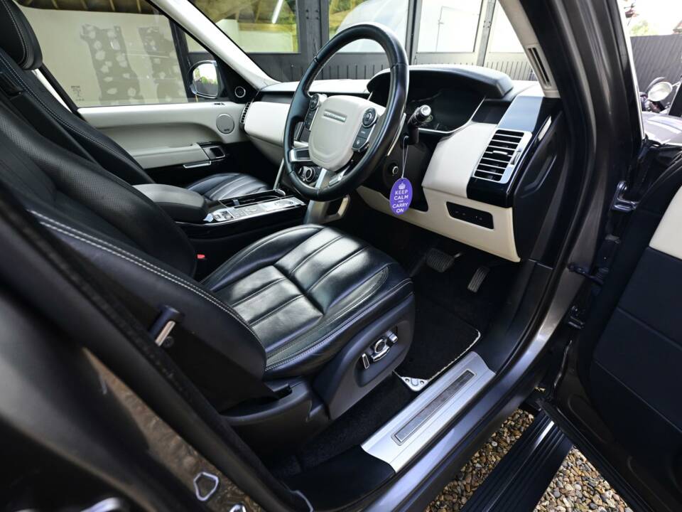 Image 46/50 de Land Rover Range Rover Autobiography SDV8 (2016)