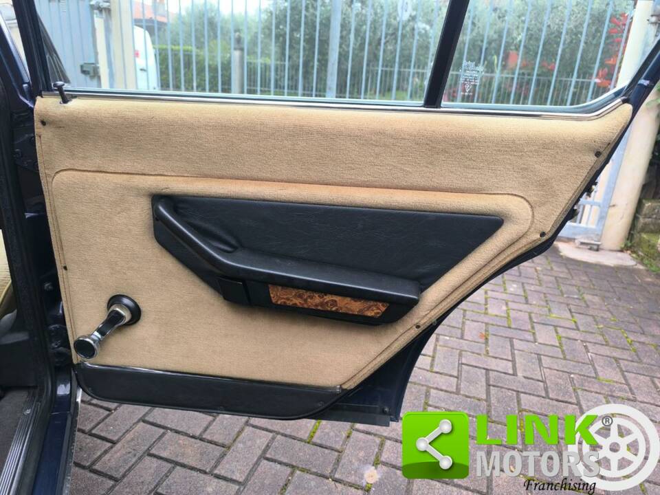 Bild 10/10 von Alfa Romeo Alfetta 2.0 L (1980)