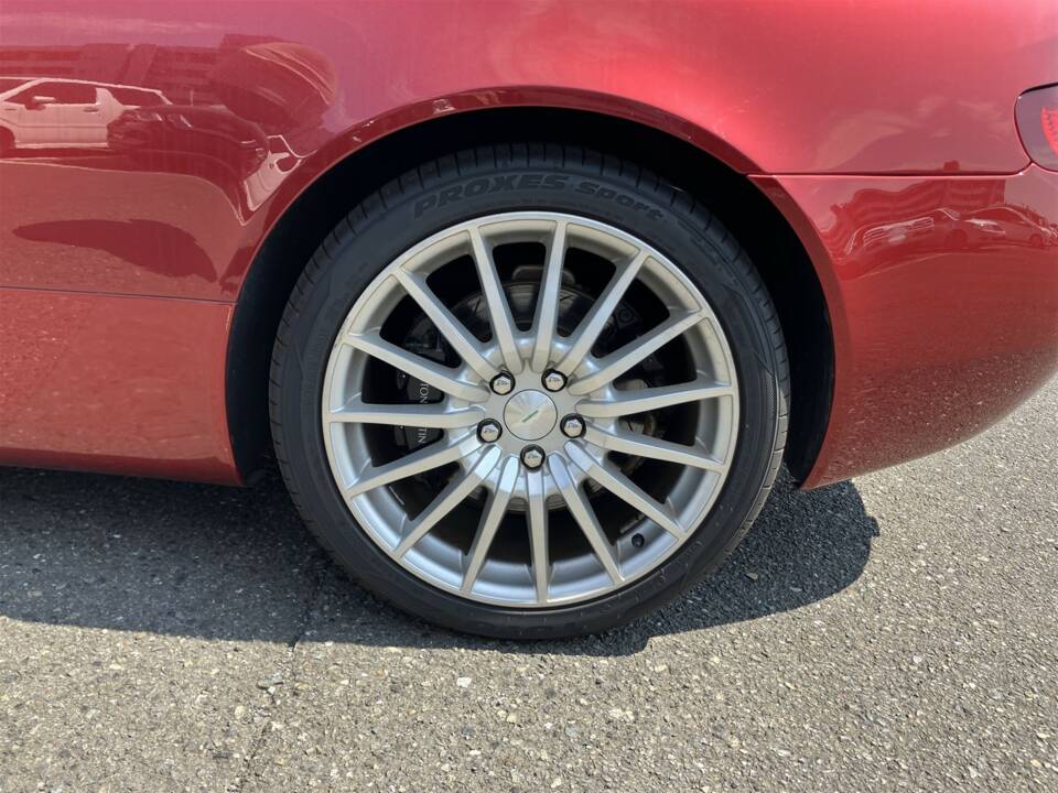 Bild 18/60 von Aston Martin DB 9 Volante (2007)