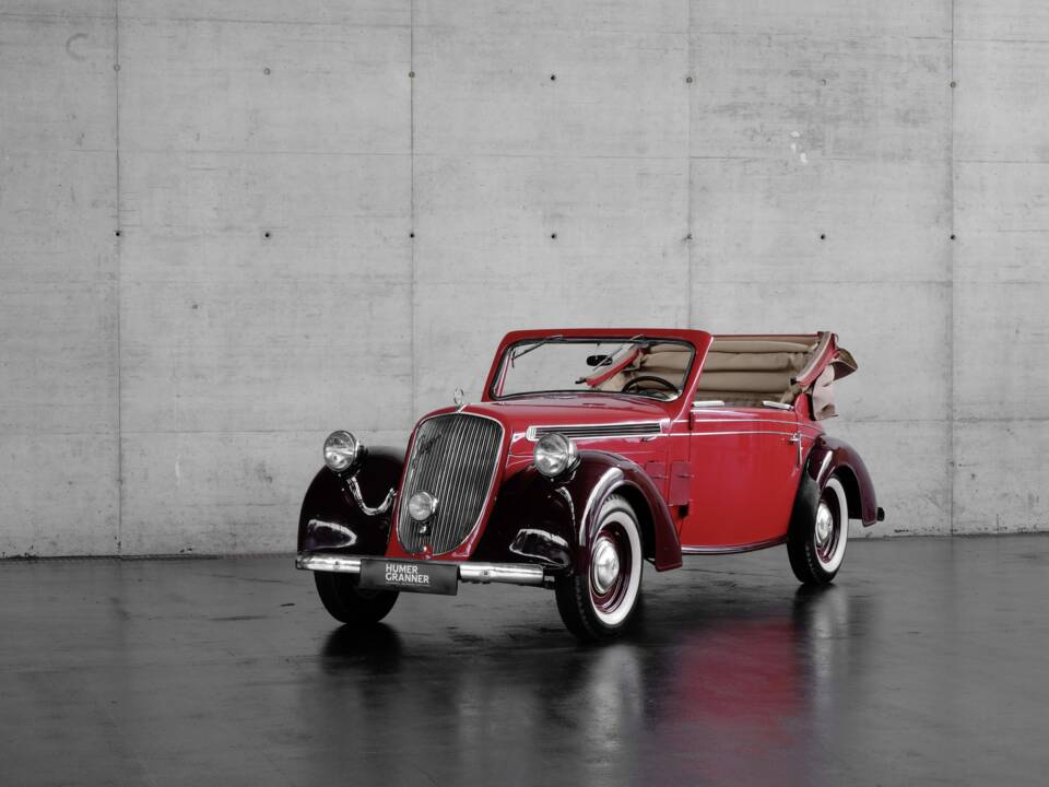 Bild 4/46 von Steyr 220 &quot;Gläser&quot; (1939)