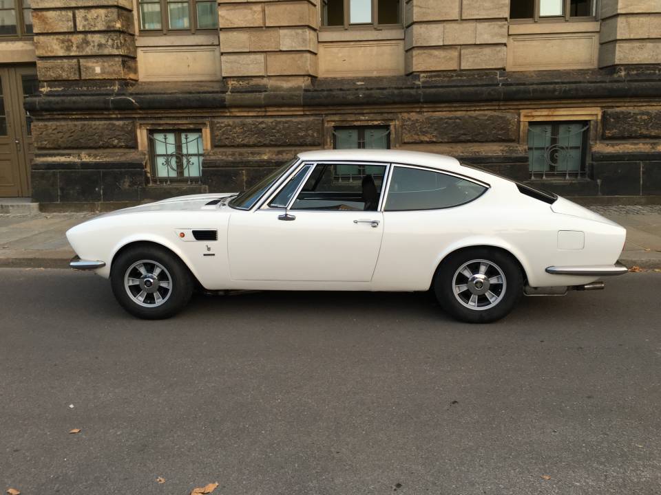 Image 2/12 of FIAT Dino 2400 Coupe (1970)