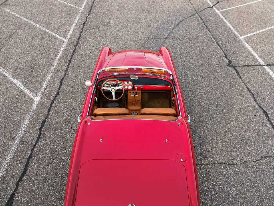 Image 10/38 of Ferrari 250 GT Cabriolet Pininfarina (1961)