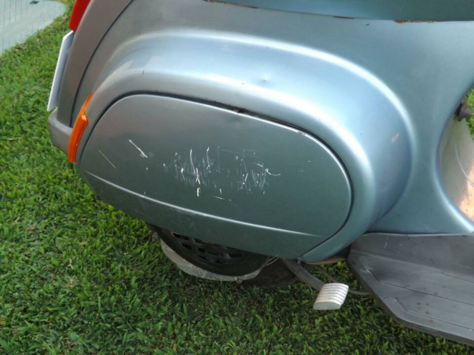 Immagine 17/50 di Piaggio Vespa 50 HP (1995)