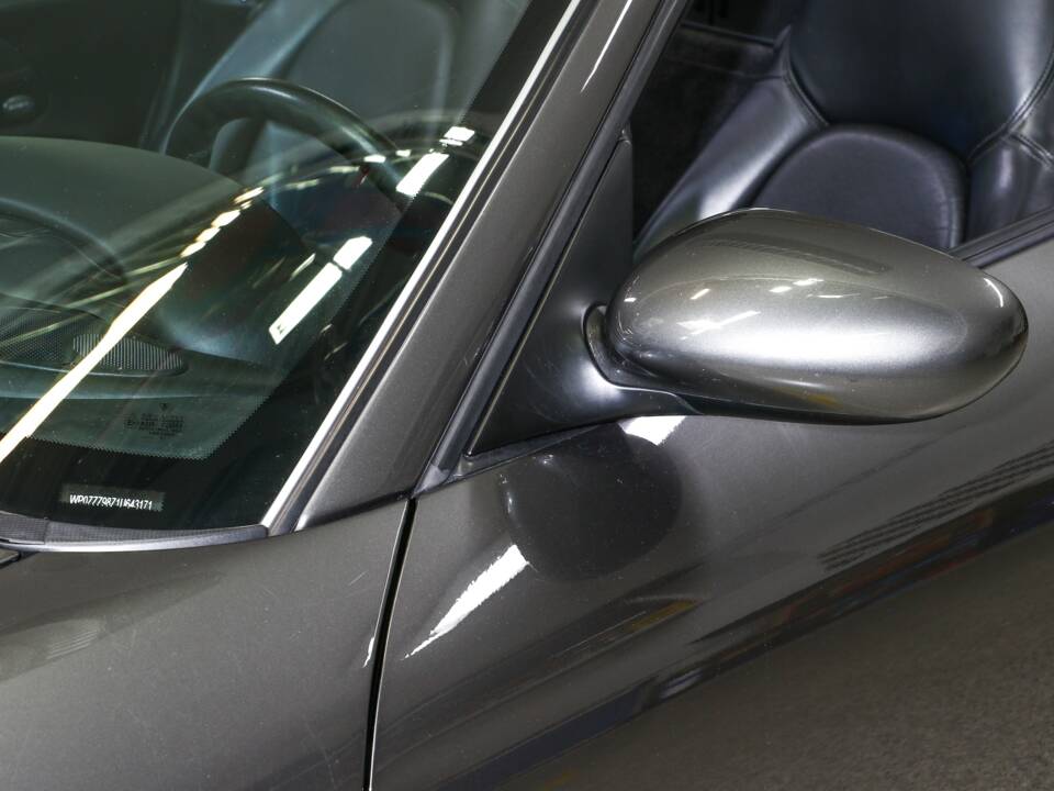 Image 13/23 of Porsche Boxster S (2001)