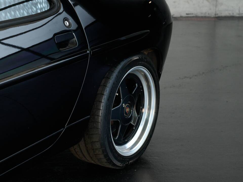 Afbeelding 5/50 van Porsche 928 S4 (1989)
