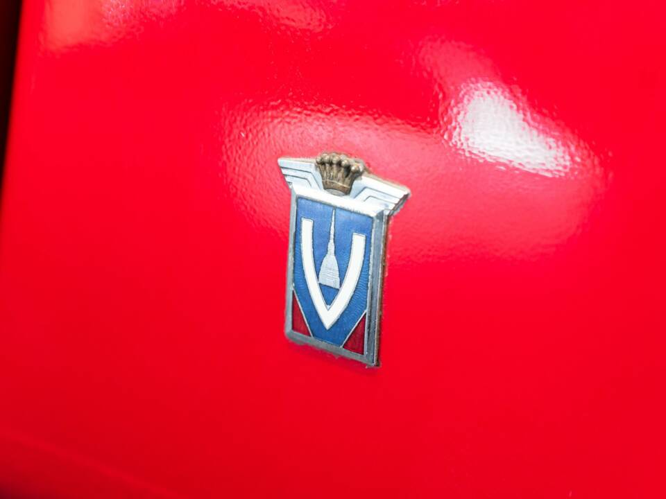 Image 10/22 of FIAT 750 Vignale Coupé (1964)