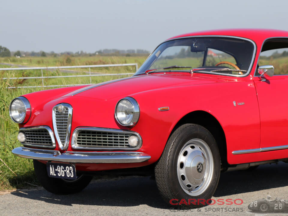 Bild 40/42 von Alfa Romeo Giulietta Sprint 1300 (1965)