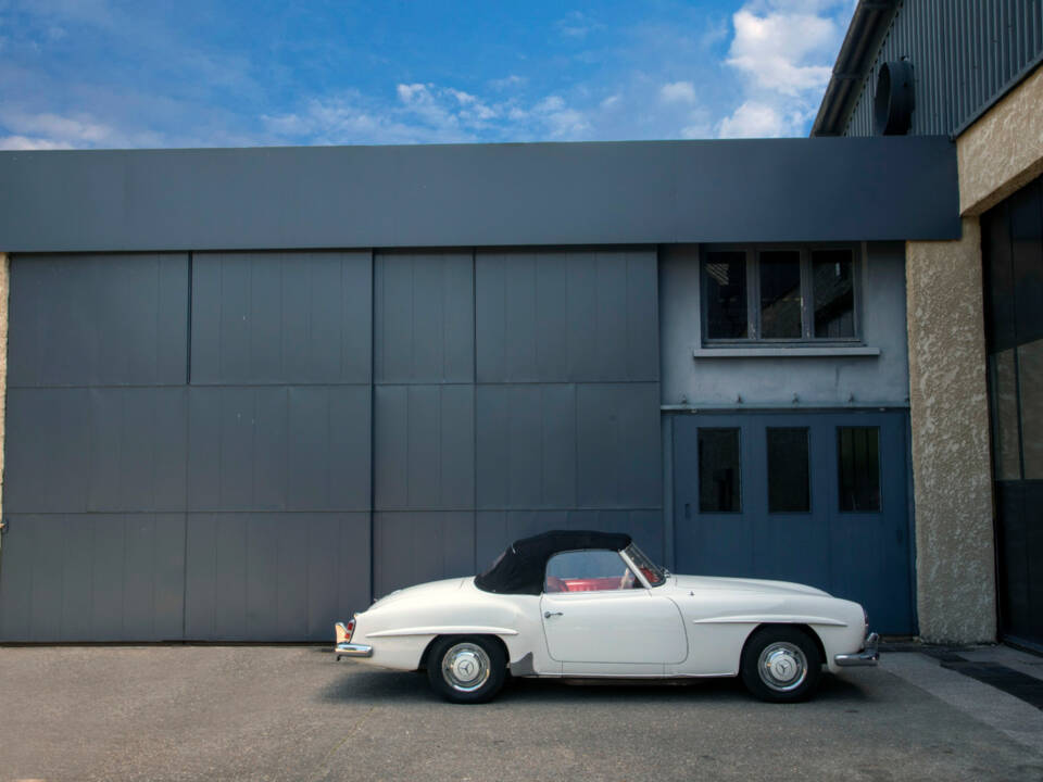 Image 6/19 of Mercedes-Benz 190 SL (1957)