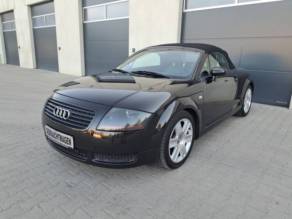 Bild 2/41 von Audi TT 1.8 T (2002)