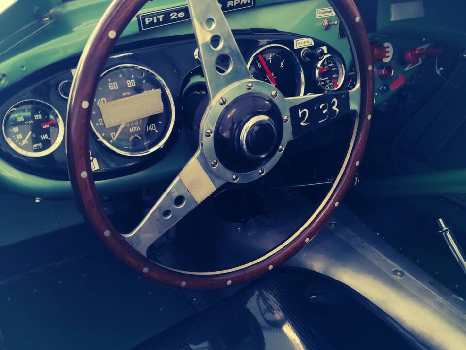 Immagine 34/40 di Austin-Healey 100/4 (BN1) (1954)