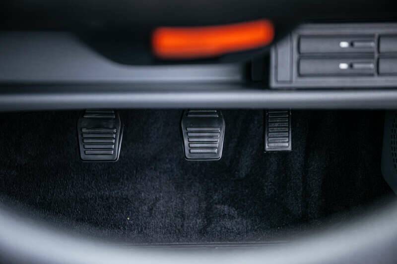 Bild 39/49 von Ford Escort turbo RS (1988)