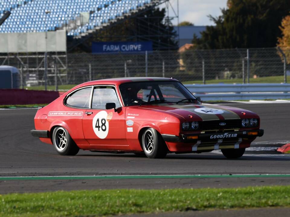 Bild 4/24 von Ford Capri 3,0 (1980)