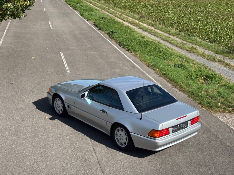 Image 3/8 de Mercedes-Benz 500 SL (1992)