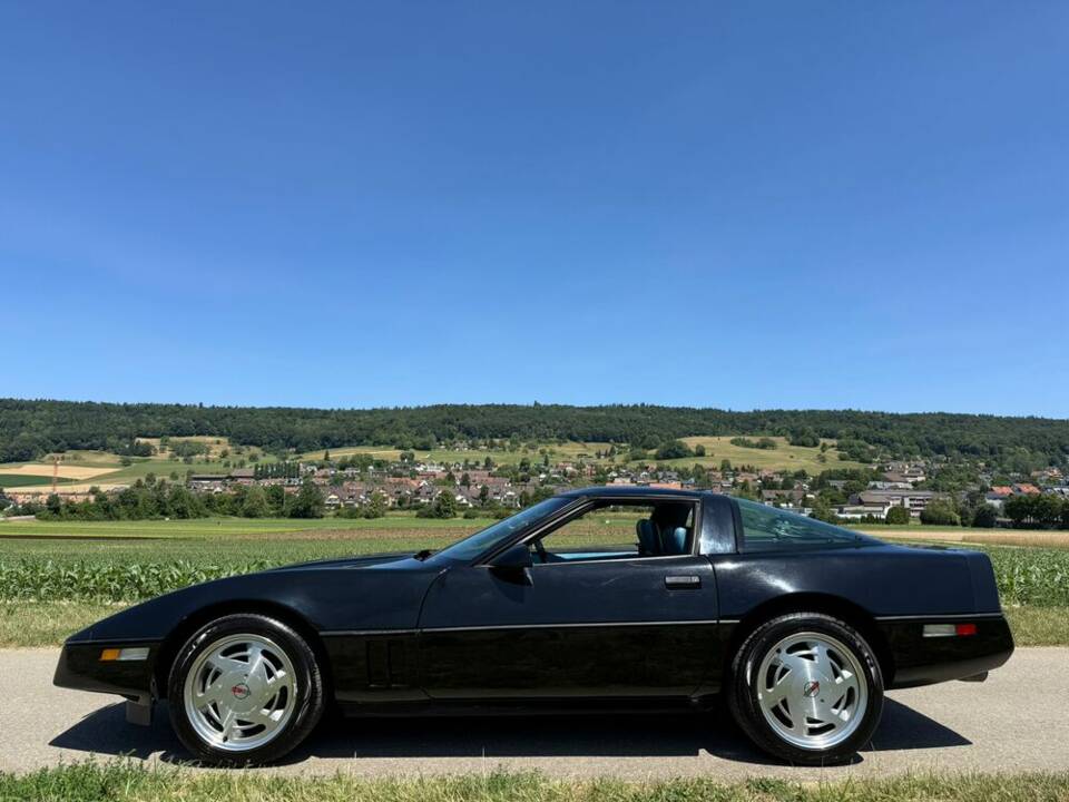 Bild 3/22 von Chevrolet Corvette (1989)