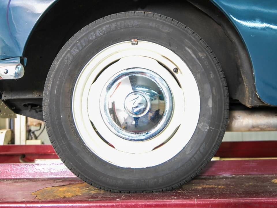 Image 48/50 of Morris Minor 1000 (1967)