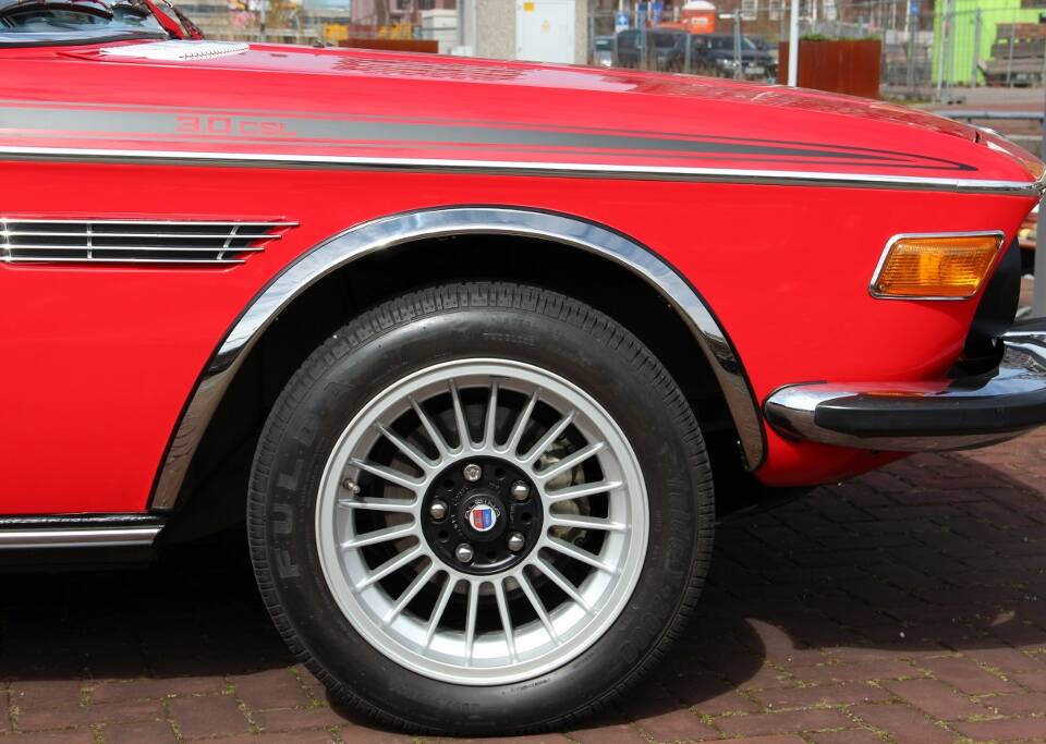 Image 18/56 of BMW 3.0 CSL (1973)