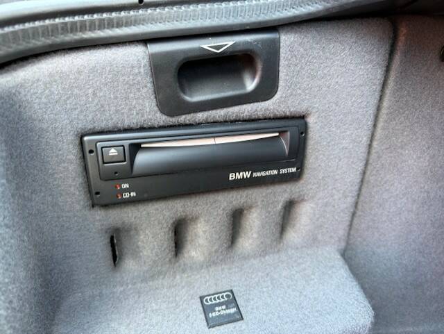 Bild 21/31 von ALPINA B10 V8 (2000)