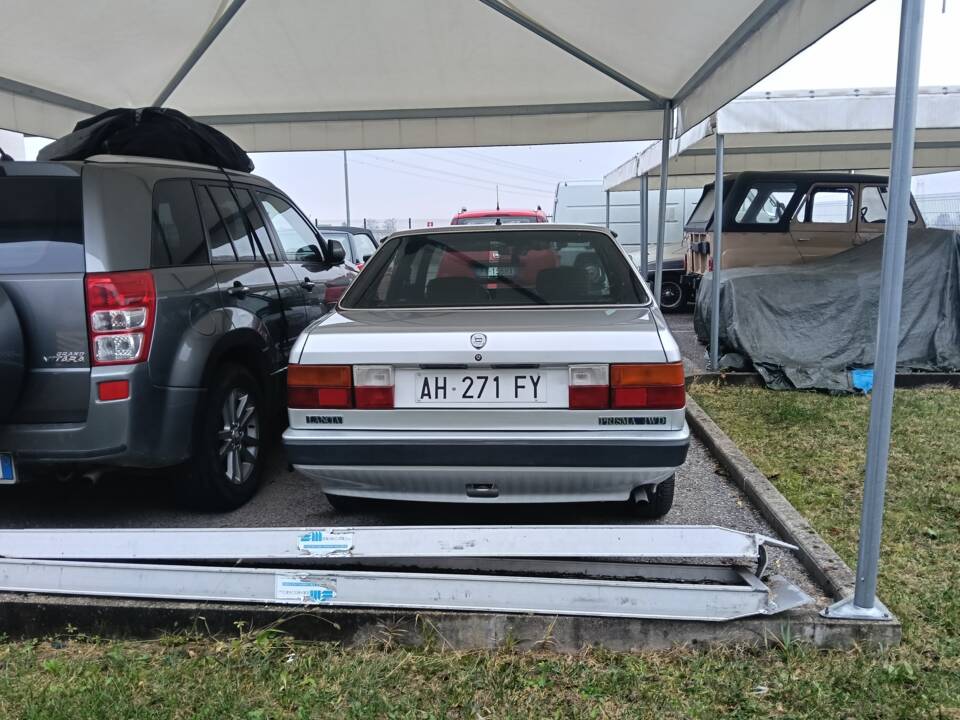Bild 4/12 von Lancia Prisma 4WD (1987)