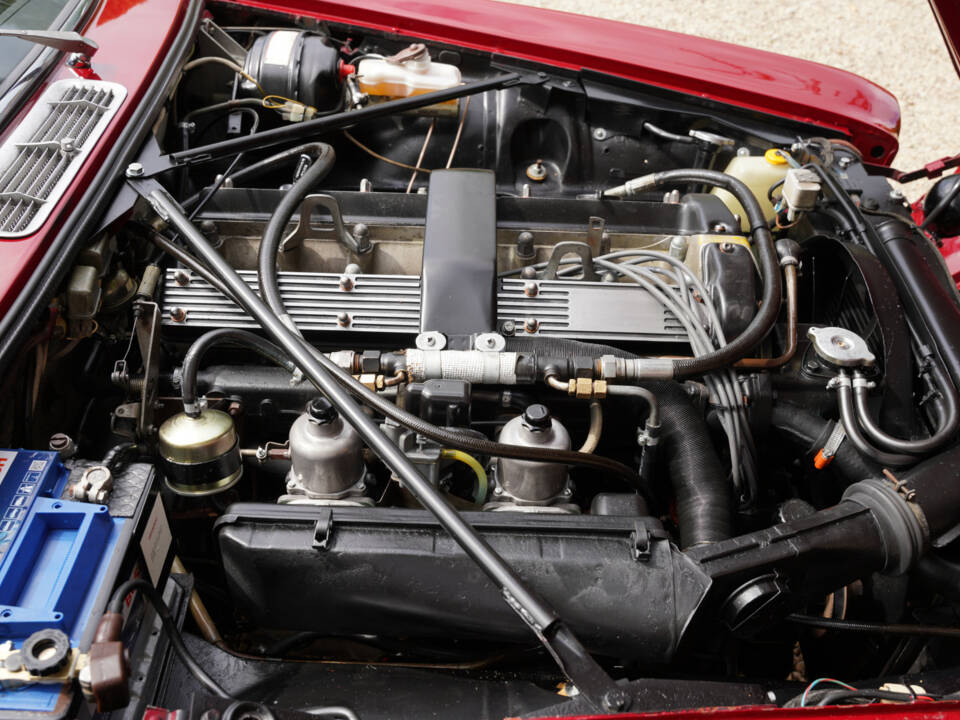 Bild 13/50 von Jaguar XJ 6 C 4.2 (1976)