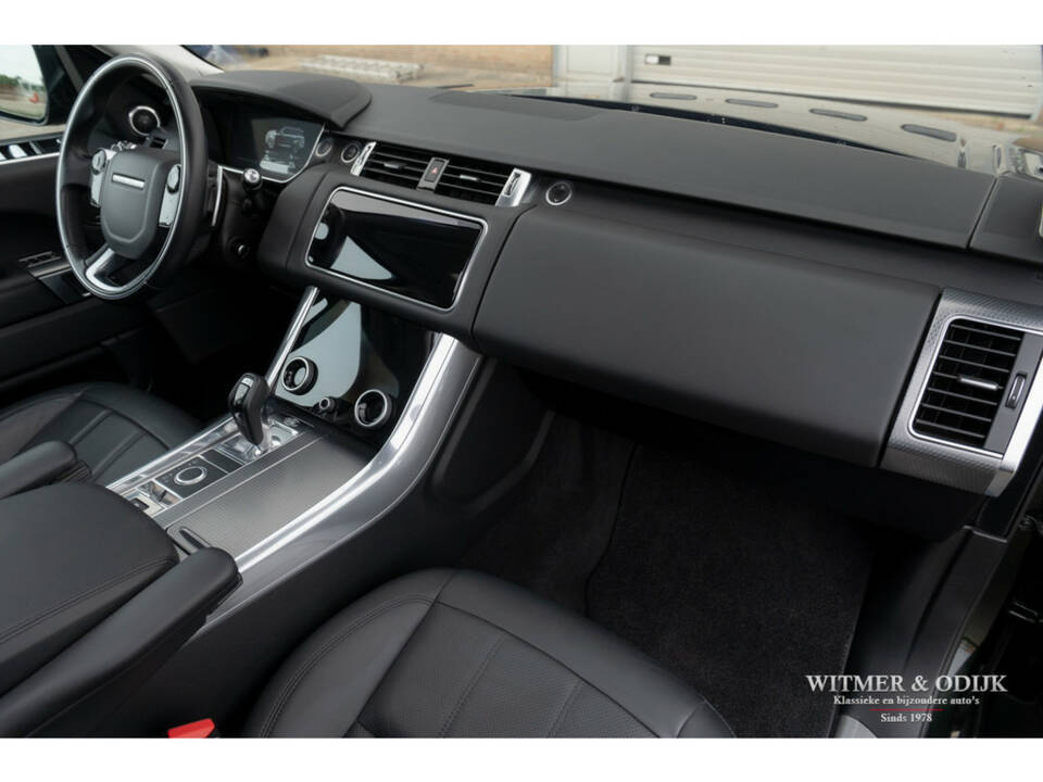 Image 20/40 of Land Rover Range Rover Sport P400e PHEV (2019)
