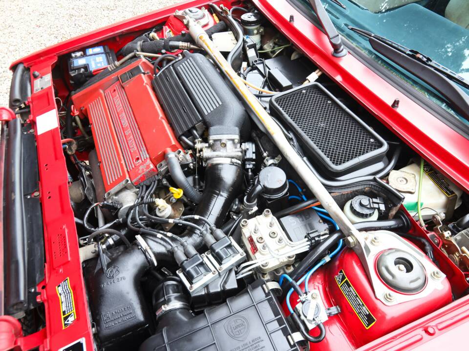Bild 4/50 von Lancia Delta HF Integrale Evoluzione II (1994)