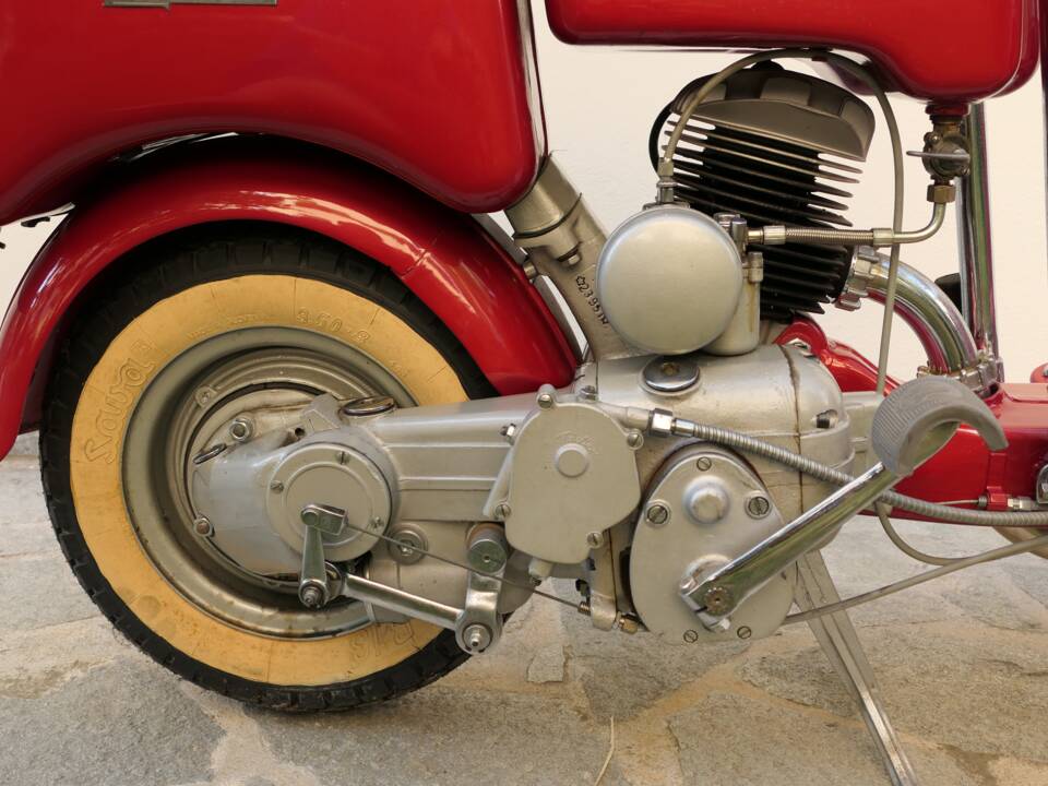 Immagine 10/19 di Innocenti Lambretta B 125 (1949)