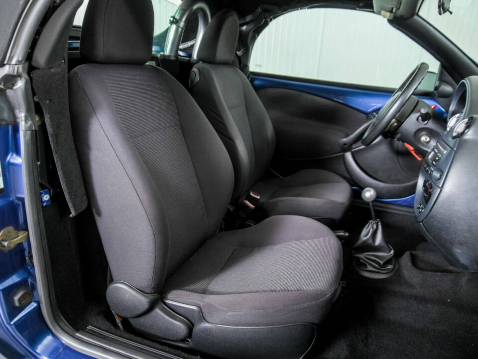 Image 17/39 of Ford Streetka (2003)
