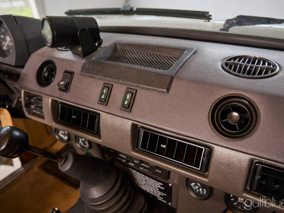 Afbeelding 78/100 van Land Rover Range Rover Classic (1981)