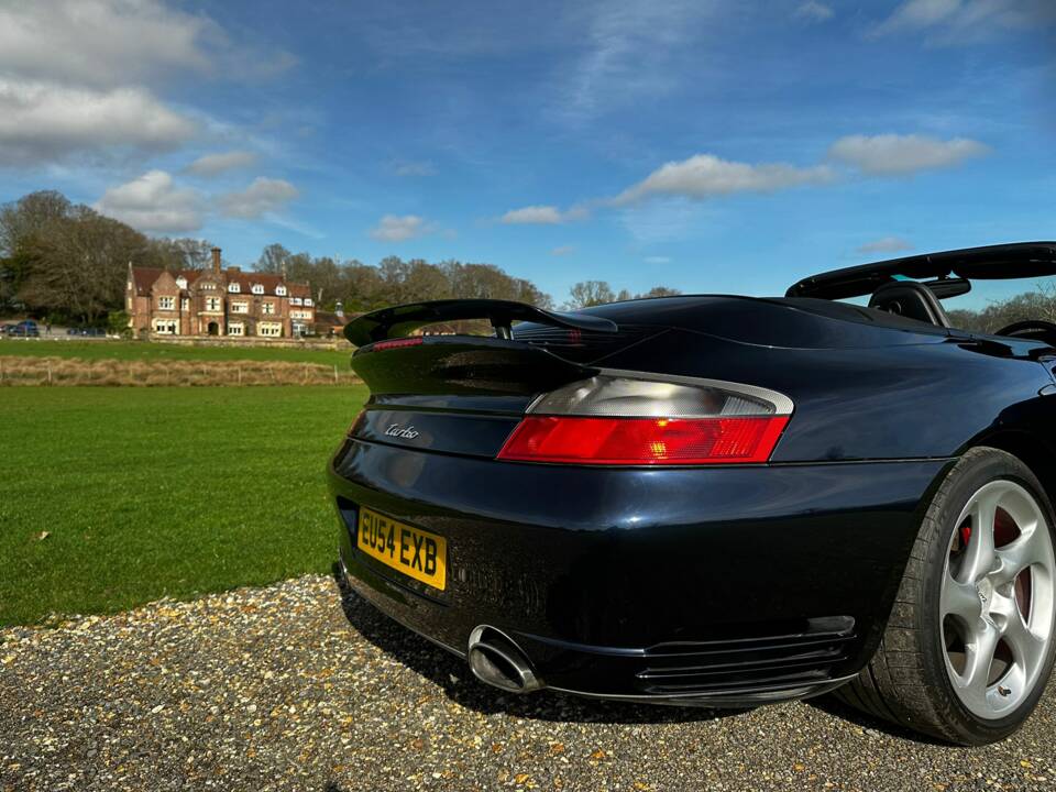 Bild 30/81 von Porsche 911 Turbo (2004)