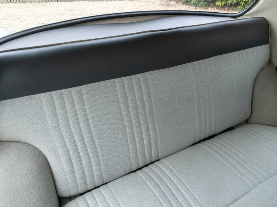 Image 14/48 of Alfa Romeo Giulietta TI (1964)