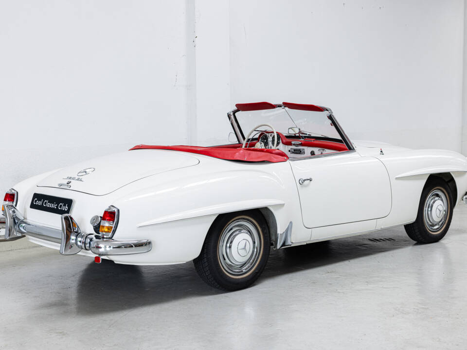 Image 31/31 of Mercedes-Benz 190 SL (1961)