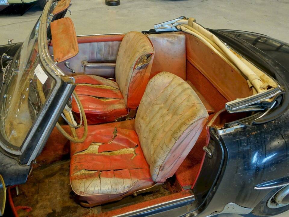 Image 17/36 of Mercedes-Benz 190 SL (1959)