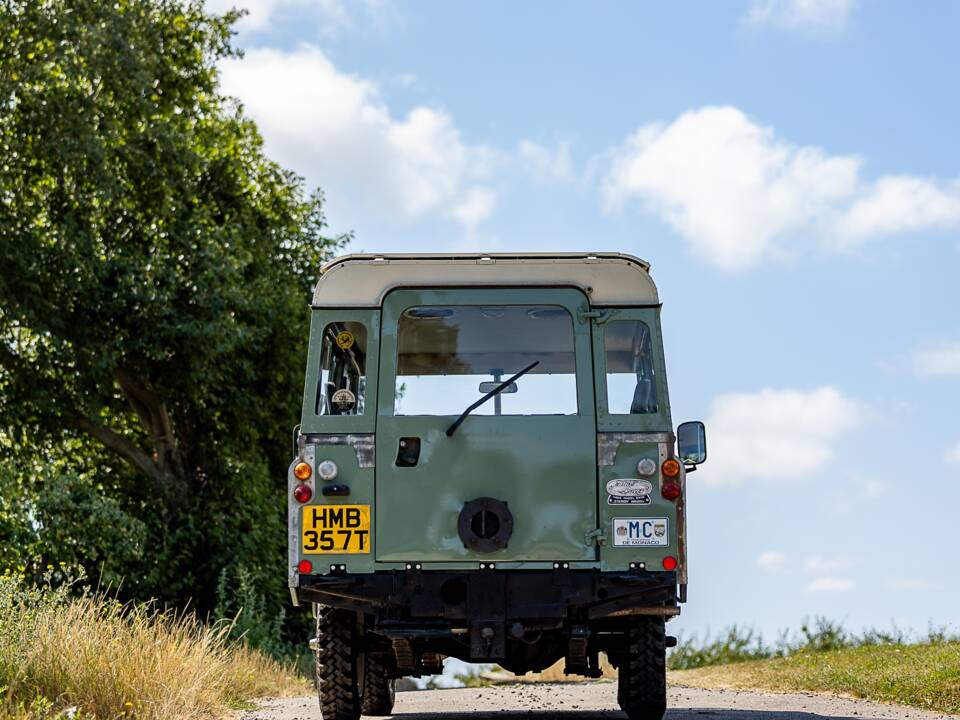 Image 24/50 of Land Rover 88 (1978)