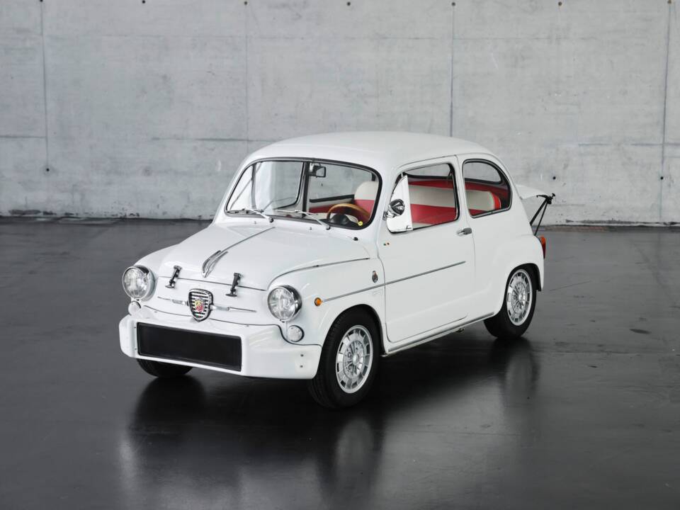 Image 7/47 of Abarth Fiat 850 TC (1965)