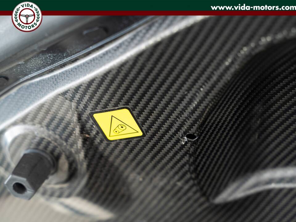 Bild 14/15 von Alfa Romeo Giulia Quadrifoglio (2017)