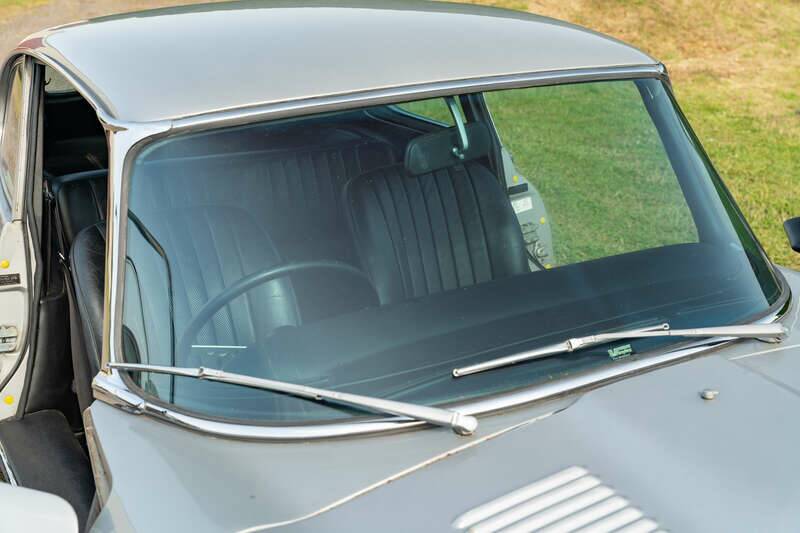 Afbeelding 31/50 van Jaguar E-Type V12 (2+2) (1973)