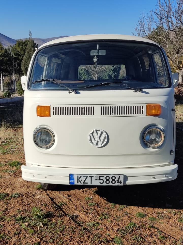 Bild 24/98 von Volkswagen T2b Kastenwagen (1979)
