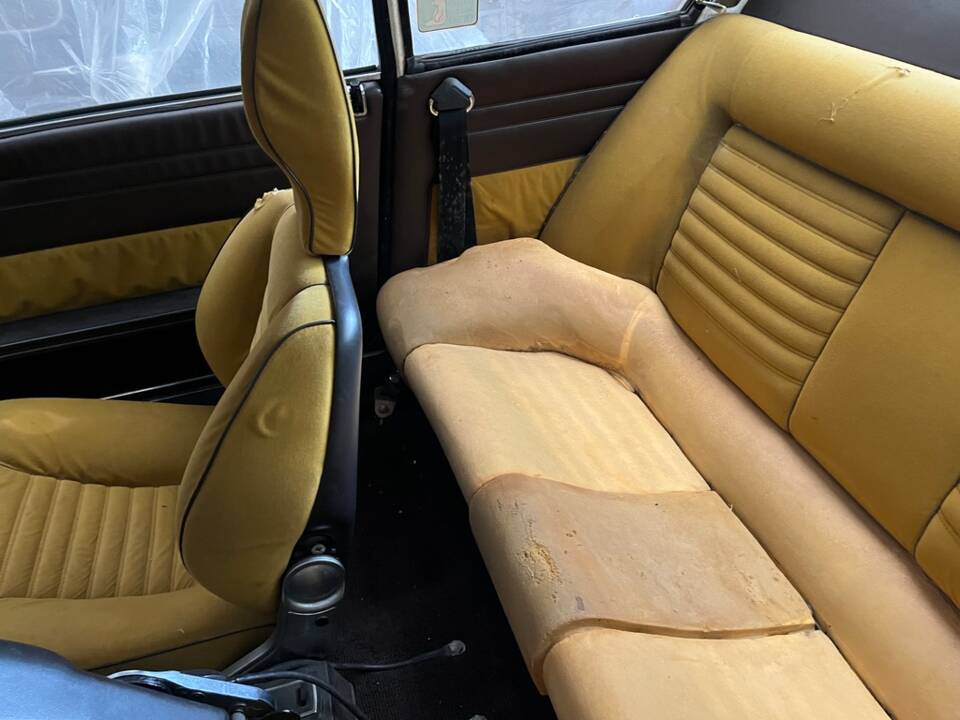 Image 14/20 of Lancia Beta Coupe 1300 (1978)
