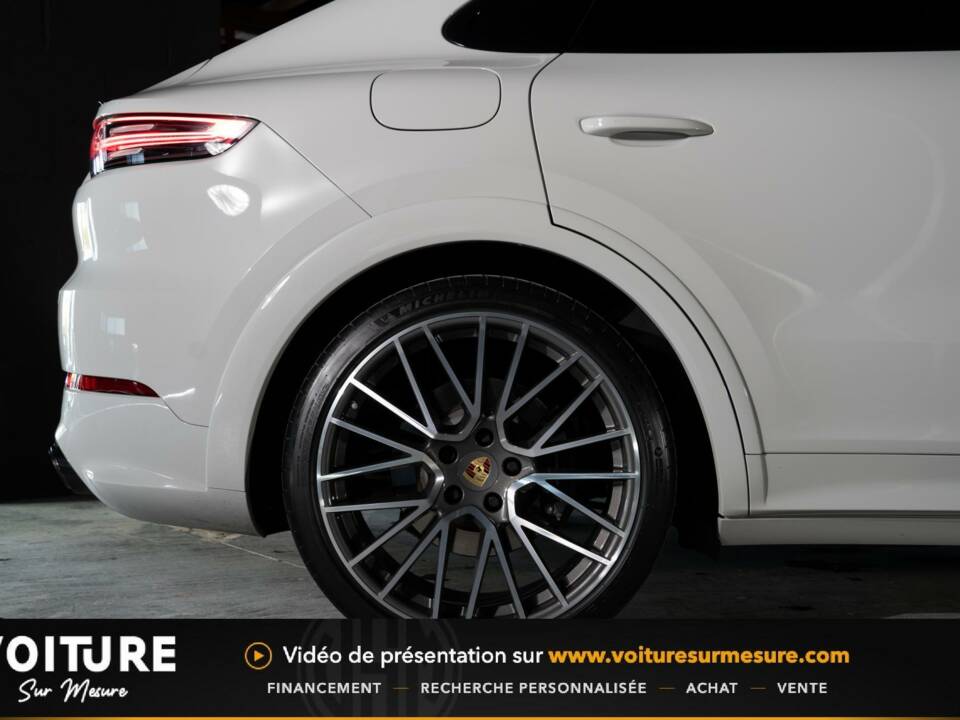 Bild 22/24 von Porsche Cayenne Coupé E-Hybrid (2022)