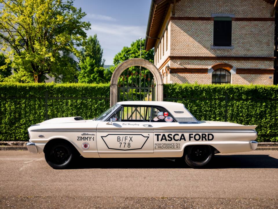 Afbeelding 16/91 van Ford Fairlane 500 (1963)