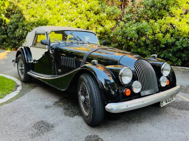 Image 3/18 of Morgan 4&#x2F;4 1600 (1985)