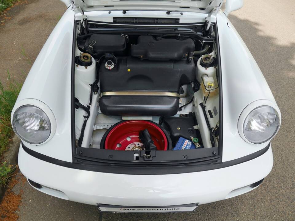 Bild 40/45 von Porsche 911 Carrera 2 (1993)