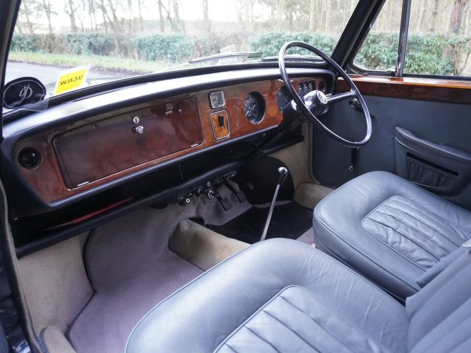 Afbeelding 11/19 van Vanden Plas 1100/1275 (1966)